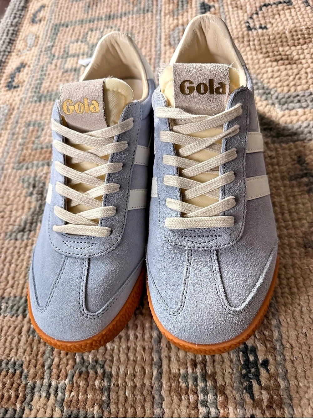 Gola Elan Suede Sneakers Air White Light Blue Size 8-like NEW - Picture 2 of 5
